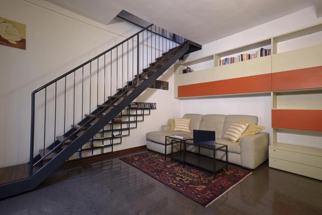 Cenisio - Corso Sempione Accogliente Mansarda Di Design Apartman Milánó Kültér fotó